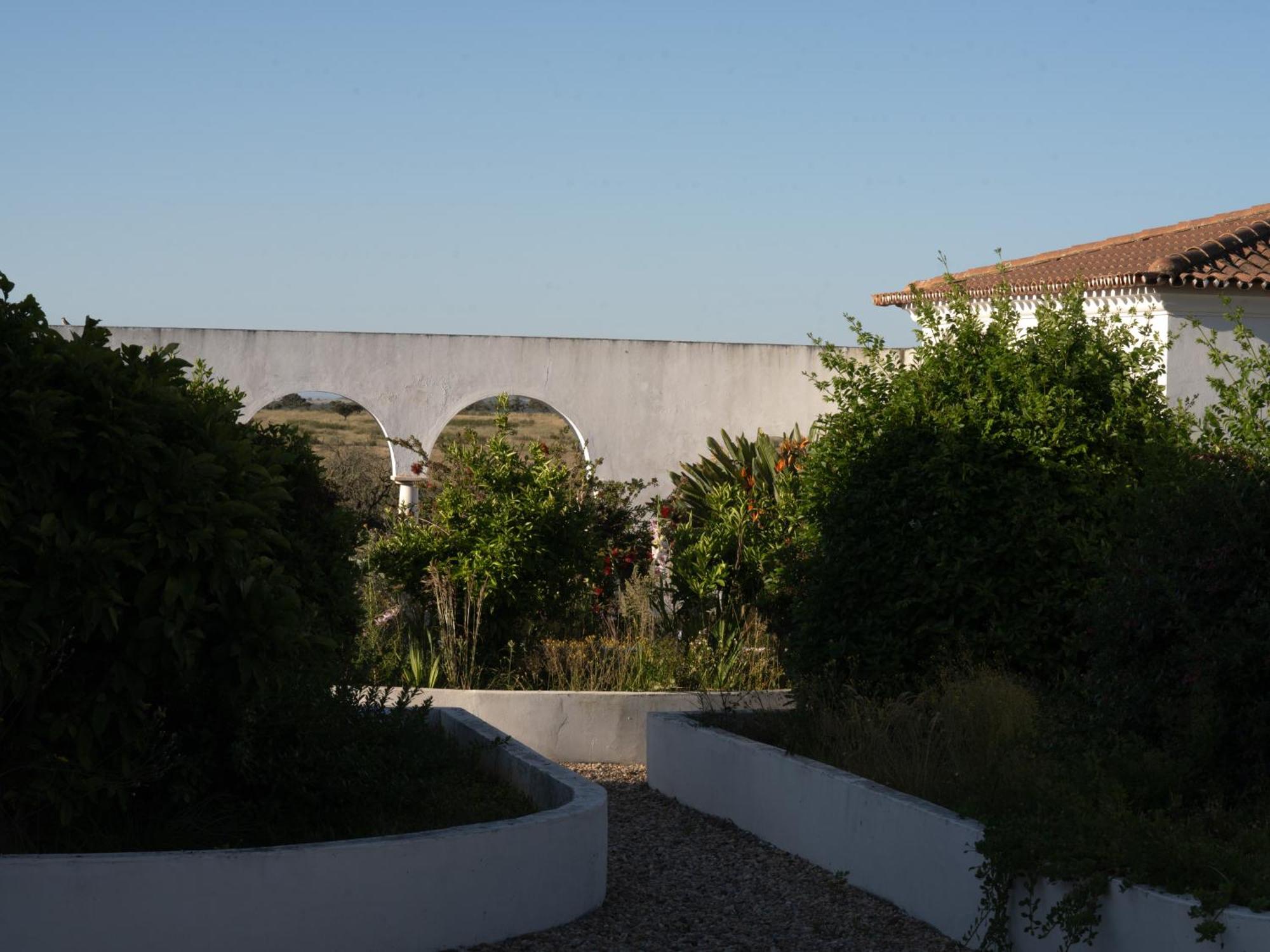 Change The World - Herdade Monte Do Peral Montes Juntos Exterior photo